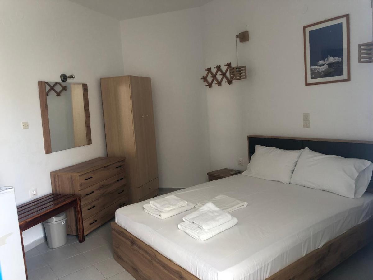 Petradi Sifnos Aparthotel Platis Gialos  Exterior photo