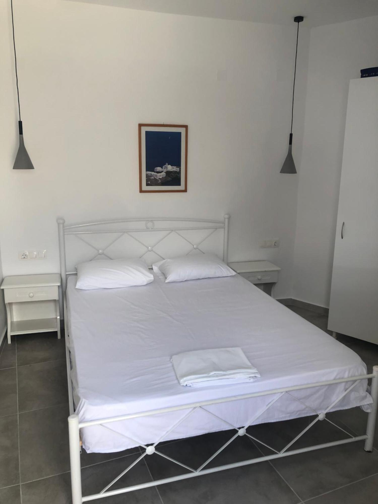 Petradi Sifnos Aparthotel Platis Gialos  Exterior photo